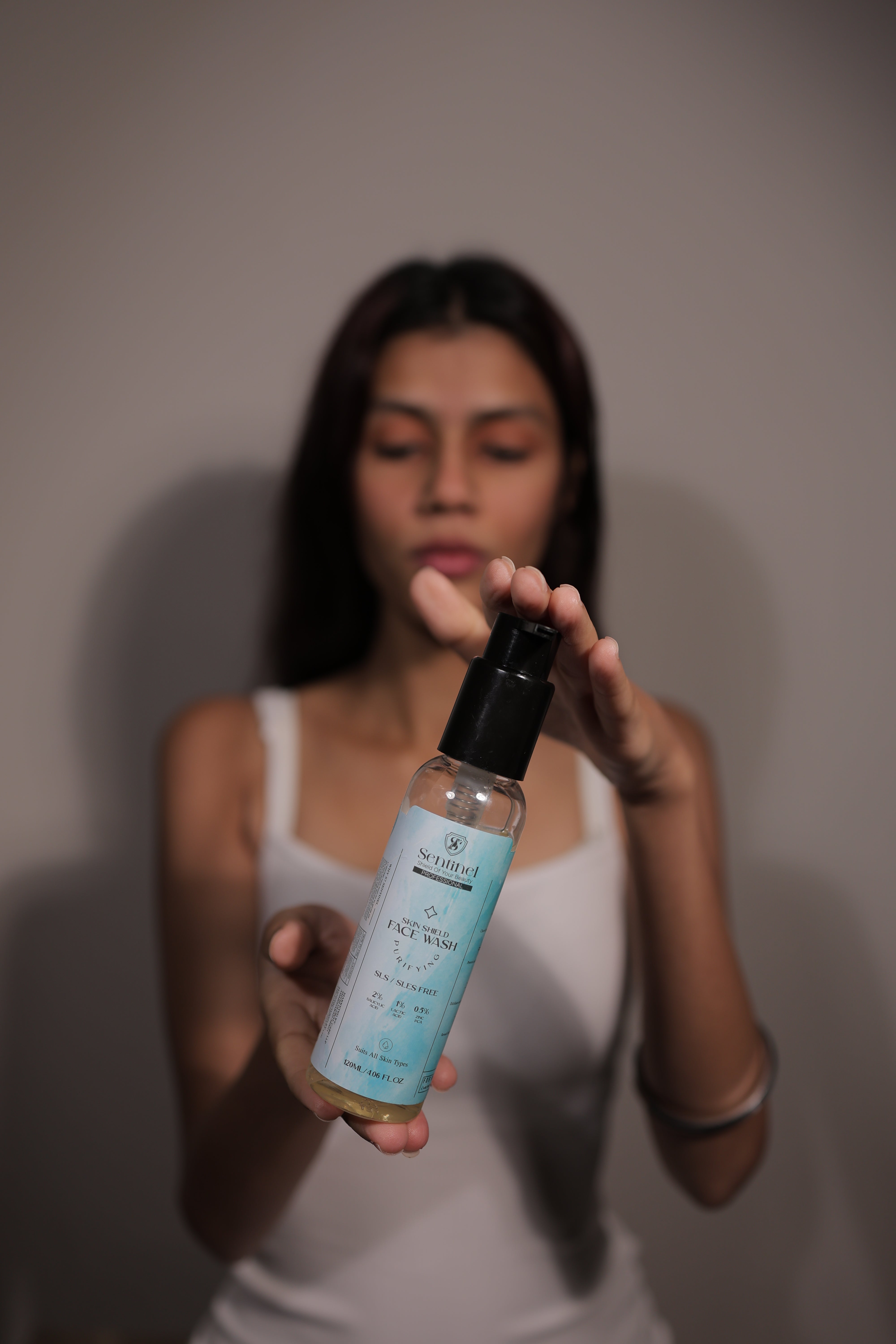 SKIN SHIELD PURIFYING FACE WASH (120ml)