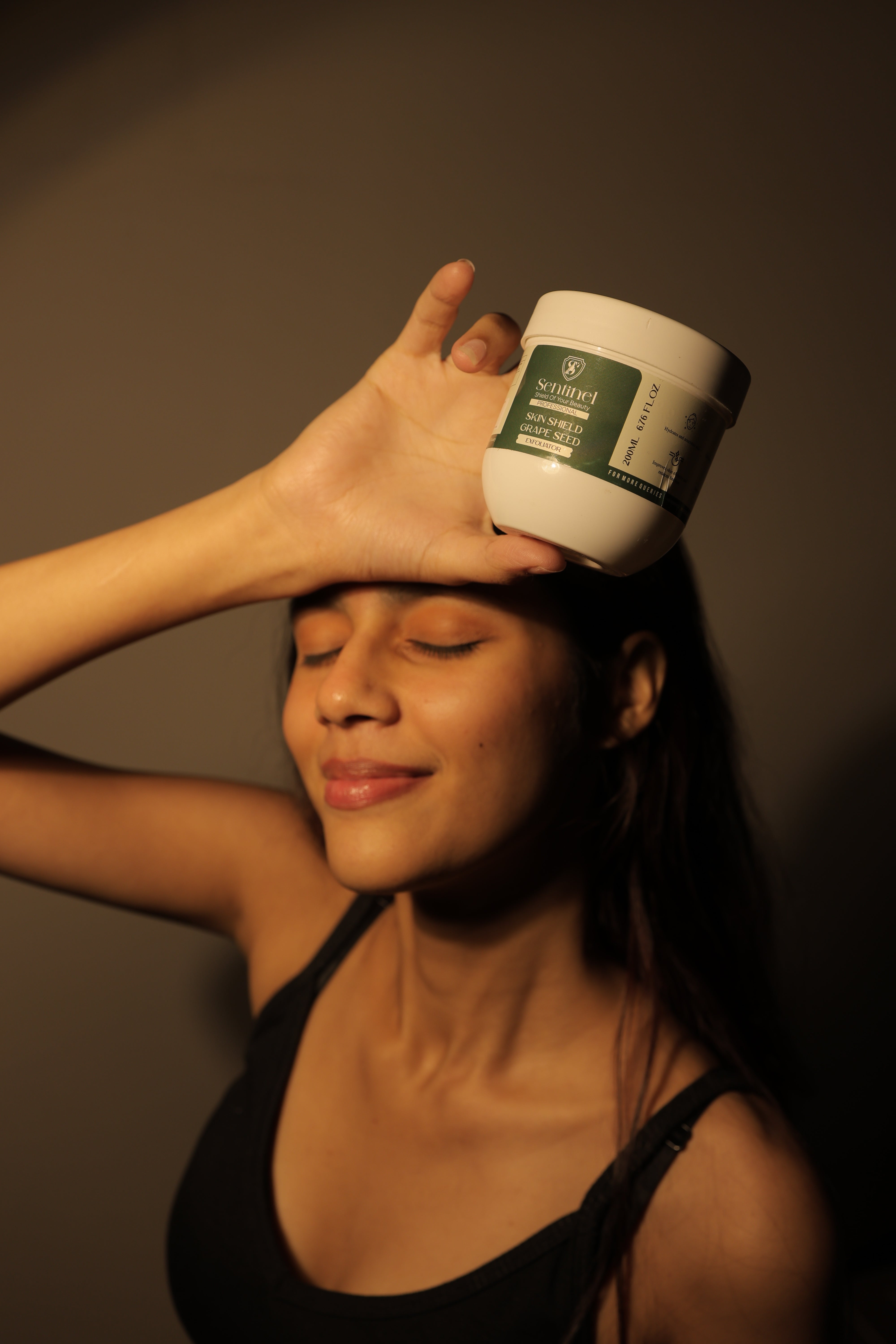 SKIN SHIELD GRAPE SEED FACE SCRUB